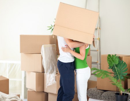 Convenient mobile storage service setup in Northkensington